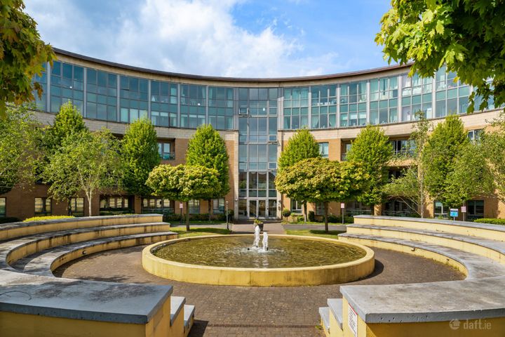 95 The Ramparts, Willow Avenue, Cabinteely, Dublin 18, D18TX80
