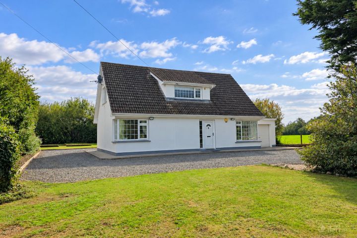 Clonadacasey, Portlaoise, Co. Laois, R32A2PY