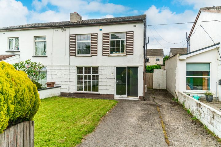 18 Dodsborough Road, Lucan, Dublin 22