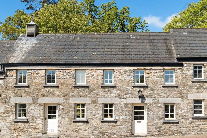 2 The Main Courtyard, Headfort Demesne, Kells, Co. Meath, A82Y7W6