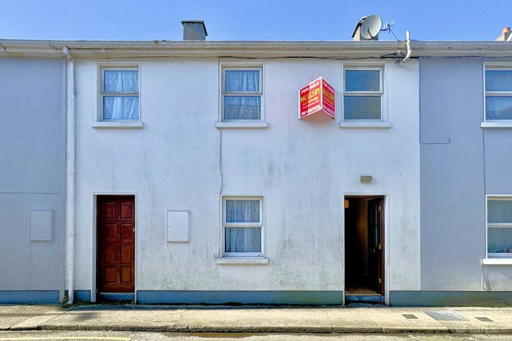 68 Saint Brendan's Avenue, Woodquay, Co. Galway, H91YWN8
