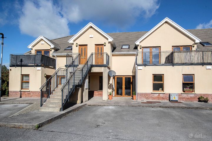 2 Páirc Na Mbláth, Ballinroad, Dungarvan, Co. Waterford, X35TD60