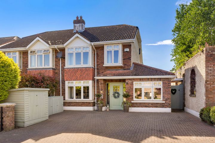 16 Stonepark Orchard, Rathfarnham, Dublin 14, D14AE14
