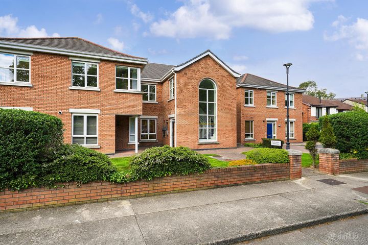 6 Rothe Abbey Court, Kilmainham, Dublin 8