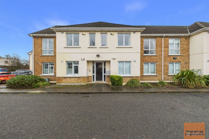 Apartment 12, Manor Court, Clonsilla Road, Clonsilla, Dublin 15, D15X867