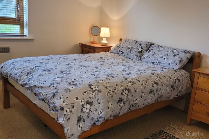 Léas Na Mara,Ballymoneen Road,Galway, Ballymoneen, Co. Galway