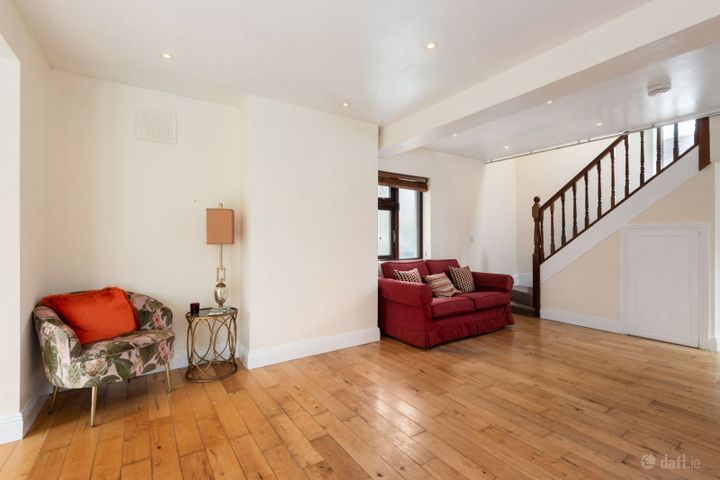10 Seafort Gardens, Sandymount, Dublin 4, D04EW29 - Photo 3
