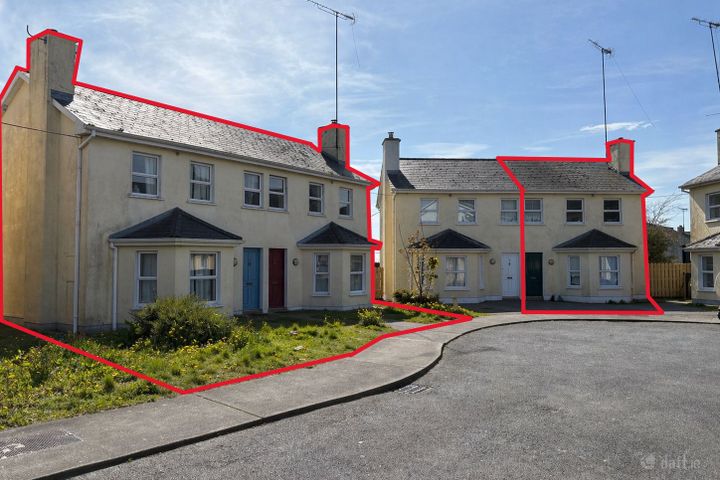 3, 4 and 6, Anvil Court, Church Street, Roscommon Town, Co. Roscommon, F42E521