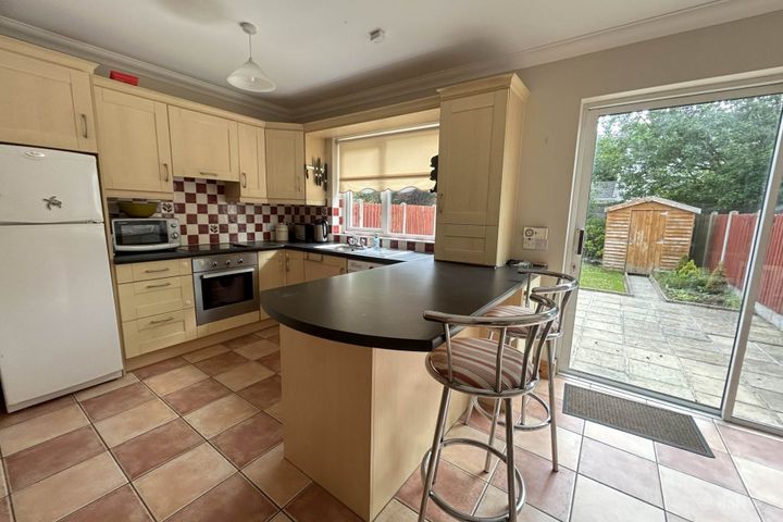 5 Lenabeg, Ennis, Co. Clare