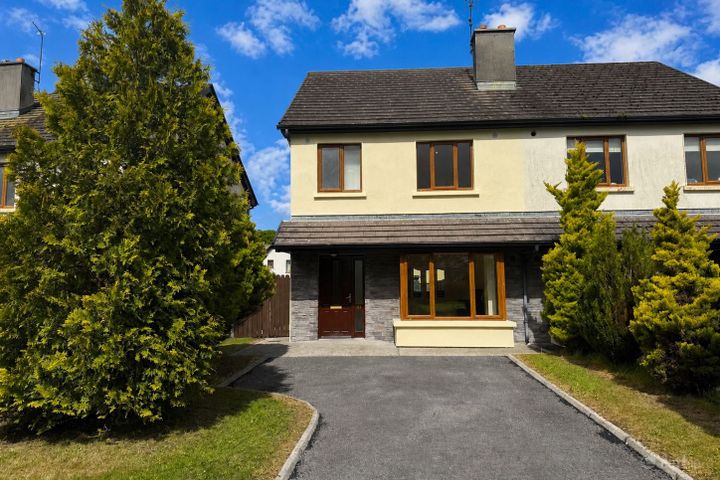 33 The Maples, Ballyhaunis, Co. Mayo, F35FX01