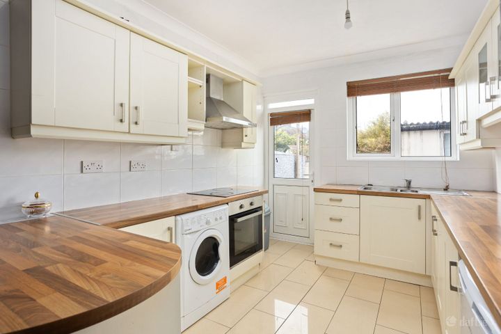 3 Muckross Park, Dublin 12, Perrystown, Dublin 12, D12R820 - Photo 3