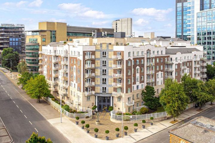 The Berkeley Block, Pembroke Square, Grand Canal Dock, Dublin 4