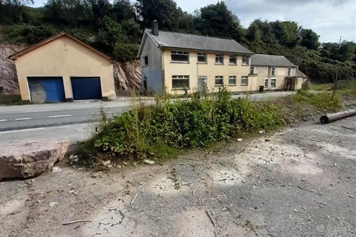 Inniscarra, Inniscarra, Co. Cork, P32T229