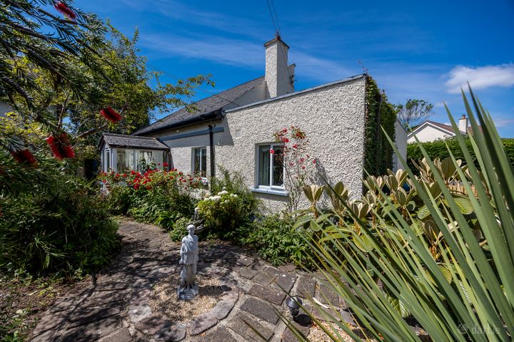 Iona, Suncroft Avenue, Portmarnock, Co Dublin