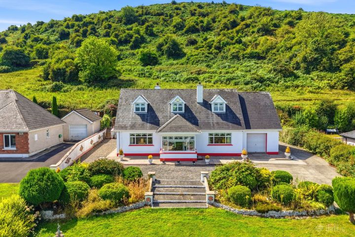 Mountain View, Bunavie, Pallasgreen, Co. Limerick, V94E3Y8