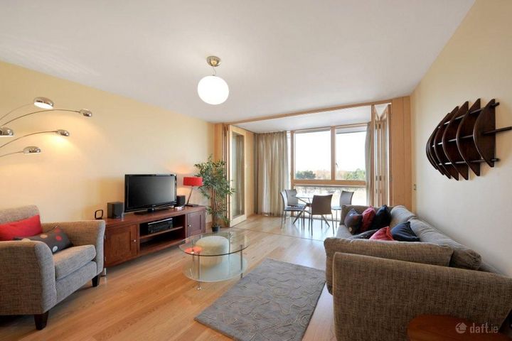 The Links, Elmpark, Merrion, Dublin 4
