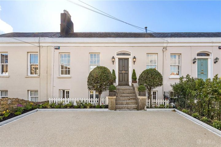 7 Monkstown Road, Monkstown, Co. Dublin, A94YT10 - Photo 2