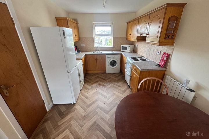 58 Burnside Park, Letterkenny, Co. Donegal