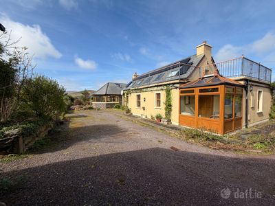 Lateeve Beg, Ballyferriter, Ballineanig, Co. Kerry