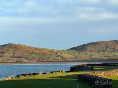 19 Wine Strand Cottages, Ballyferriter, Ballineanig, Co. Kerry