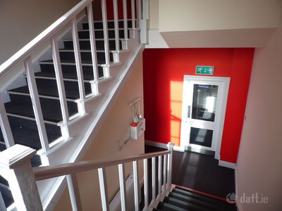 8 Ballycasey House, Ballycasey Craft And Design Centre, Ballycasey, Hurlers Cross, Co. Clare