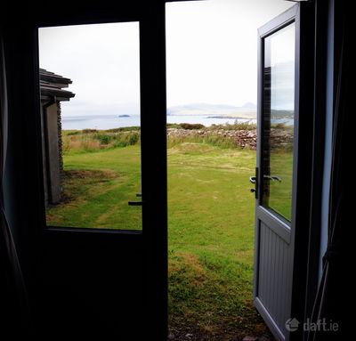 Ballineanig, Ballyferriter, Ballineanig, Co. Kerry