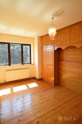 3 Oakfield Drive, Glanmire, Riverstown, Co. Cork- house