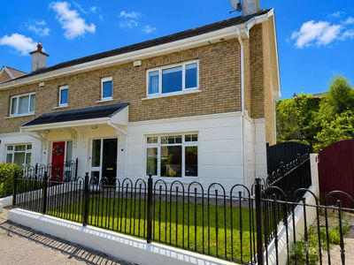 69 Clarkes Wood, Mount Oval Village, Rochestown, Co. Cork- house