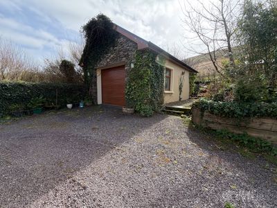 Lateeve Beg, Ballyferriter, Ballineanig, Co. Kerry