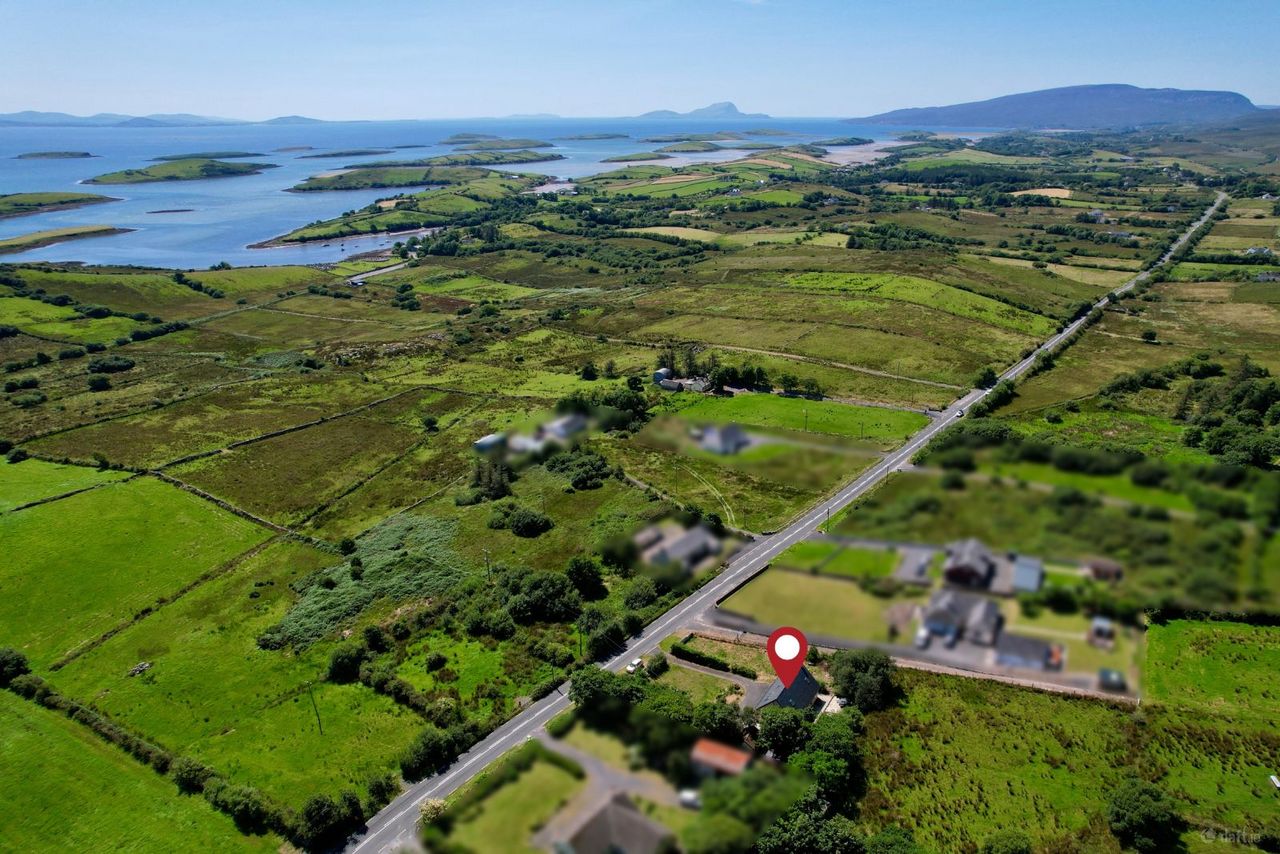 Knockbreaga, Carrowbeg, Newport, Co. Mayo