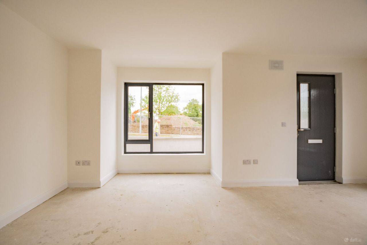 2 Bed End Terrace, White Linen Avenue, Longford Town, Co. Longford