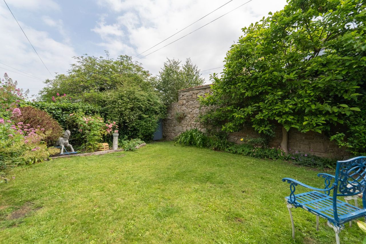 4 Killiney Terrace, Breffni Road, Sandycove, Co. Dublin