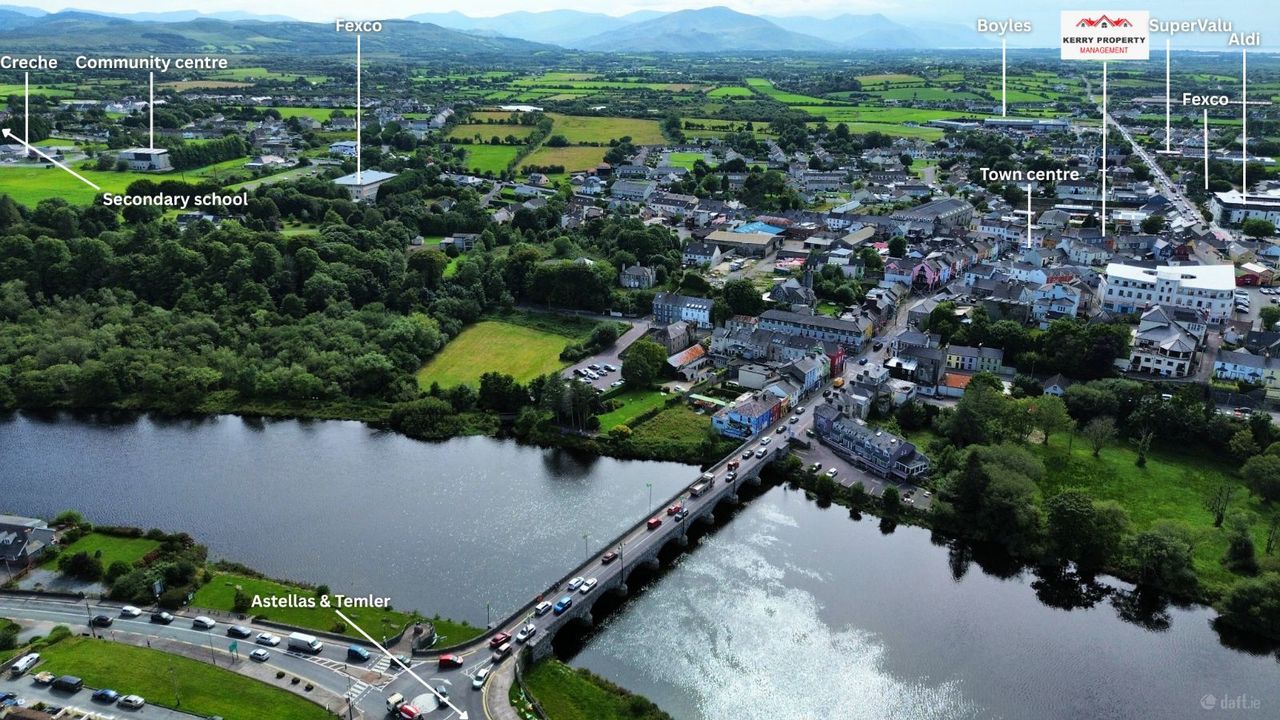 6 Upper Bridge Street, Killorglin, Co. Kerry
