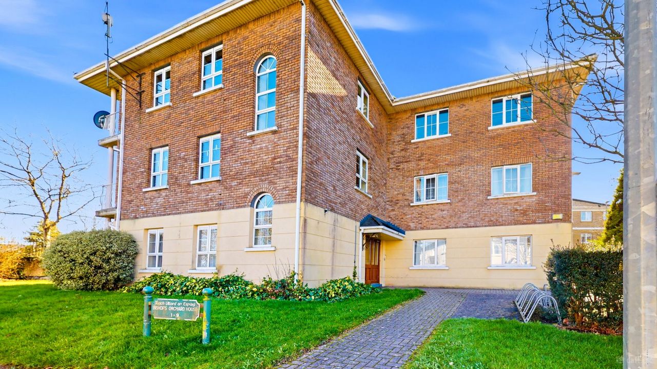 Apartment 3, Bishops Orchard House, Boulevard, Tyrrelstown, Dublin 15 - Apartment For Sale