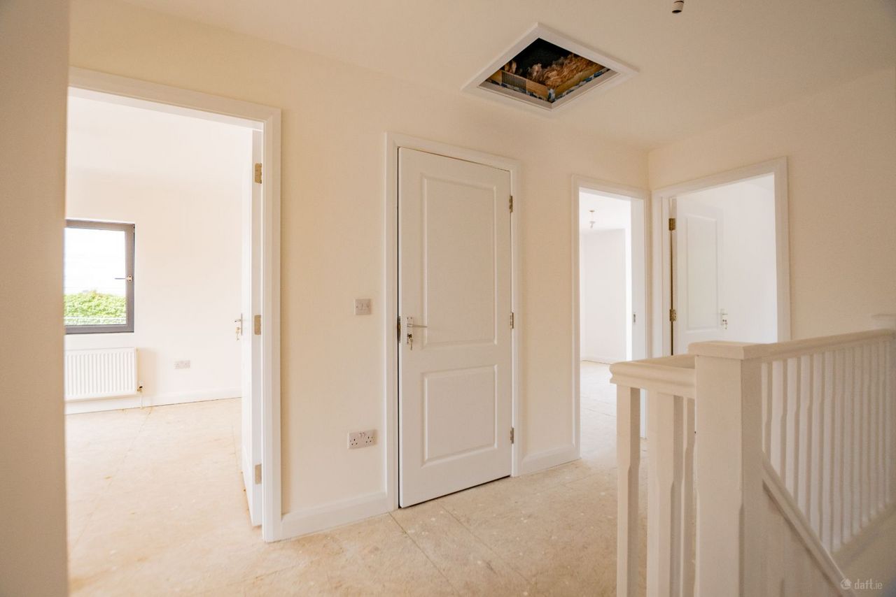 3 Bed End Terrace, White Linen Avenue, Longford Town, Co. Longford