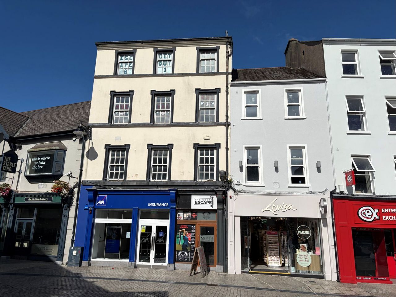 property-thumbnail