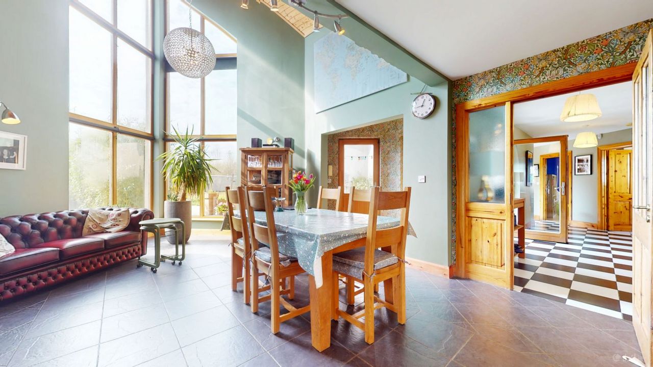 Lorga Daibhi, Sunnyhill, Kilcullen, Co. Kildare - Detached house