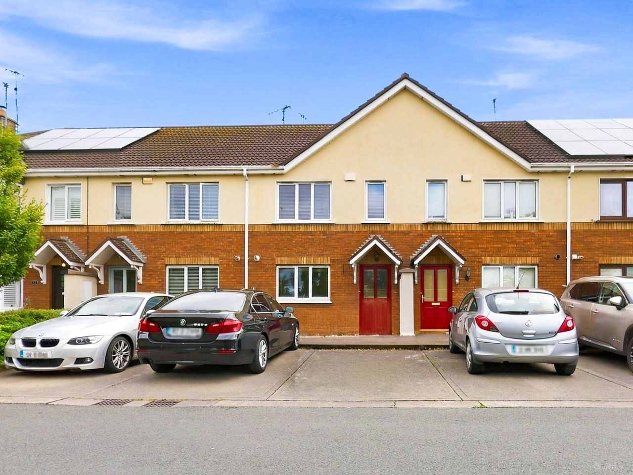 8 Hampton Woods, Balbriggan, Co. Dublin - Terraced house
