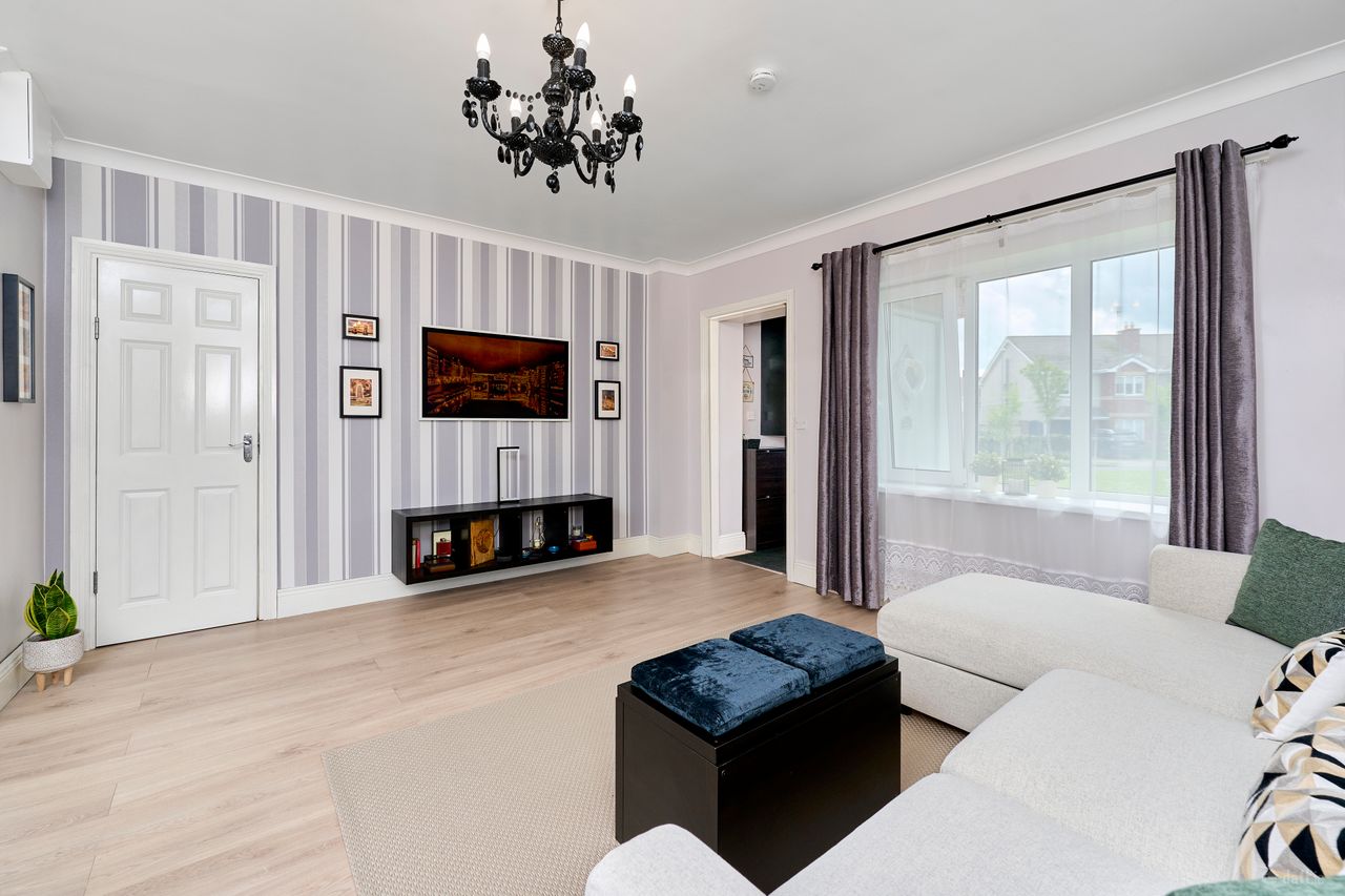 25 The Square, Innwood, Enfield, Co. Meath