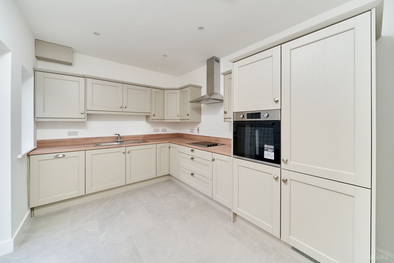 27 The Avenue, Rathdale, Enfield, Co. Meath