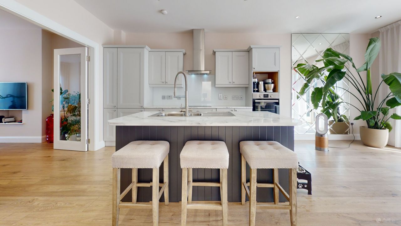 22 Hollywoodrath Drive, Hollystown, Hollystown, Co. Dublin - Semi-detached house