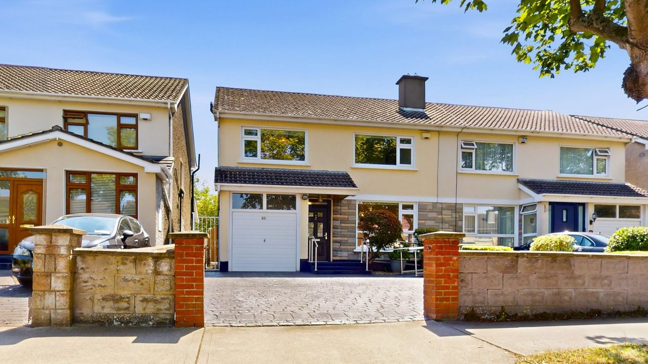 99 Roselawn Road, Castleknock, Dublin 15 - Semi-detached house