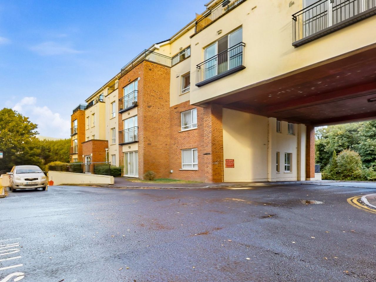 Apartment 53, Block C, Thornfield Square, Clondalkin, Dublin 22 - Apartment For Sale