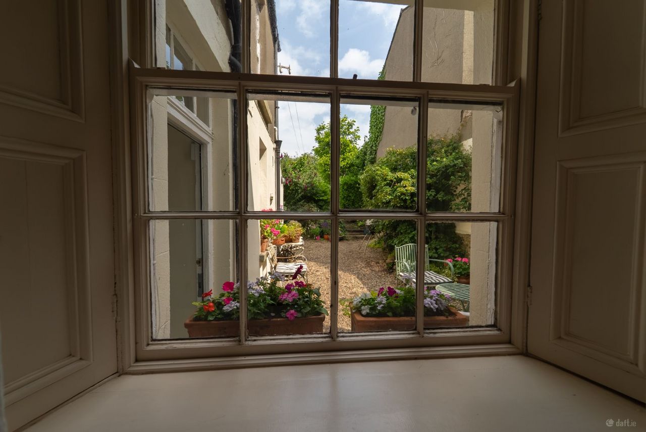 4 Killiney Terrace, Breffni Road, Sandycove, Co. Dublin