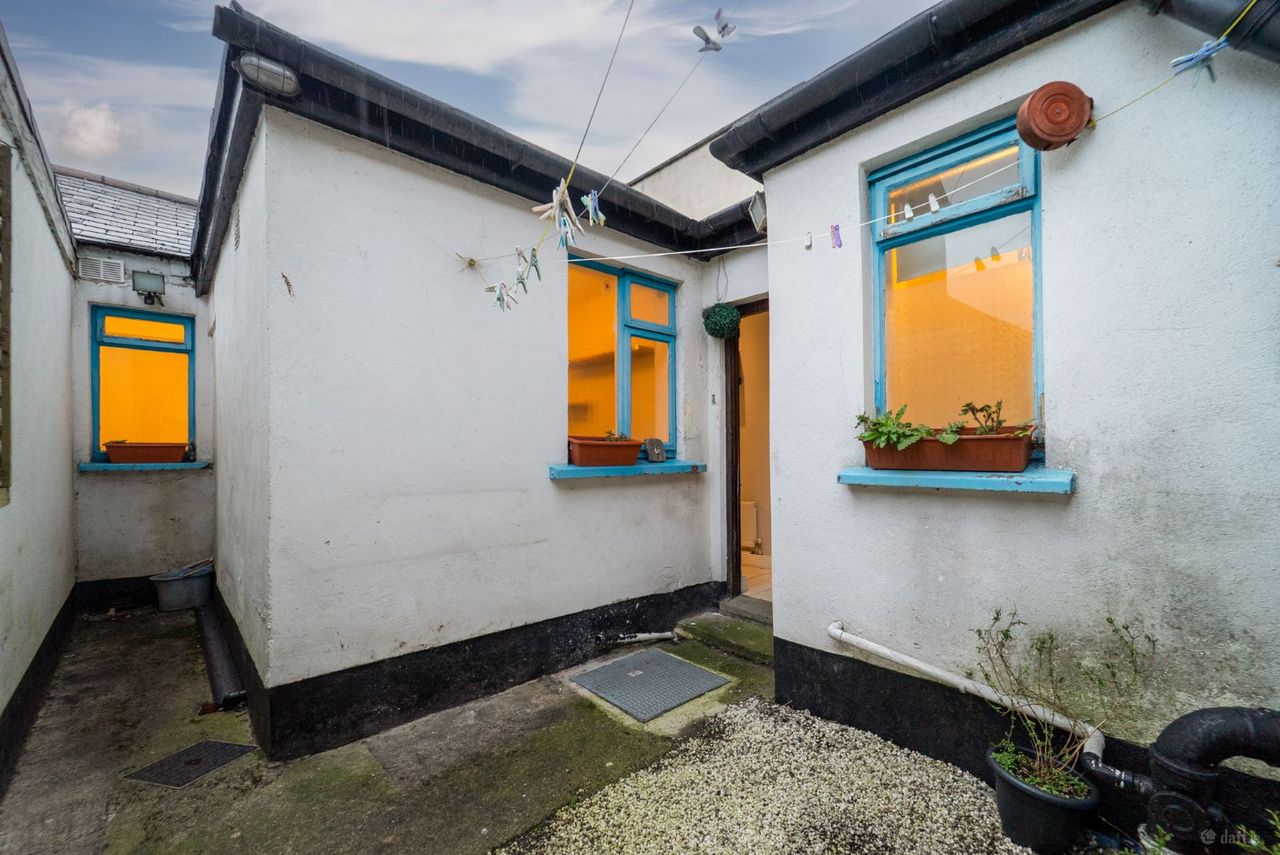 2 Gray Square, Dublin 8, The Coombe