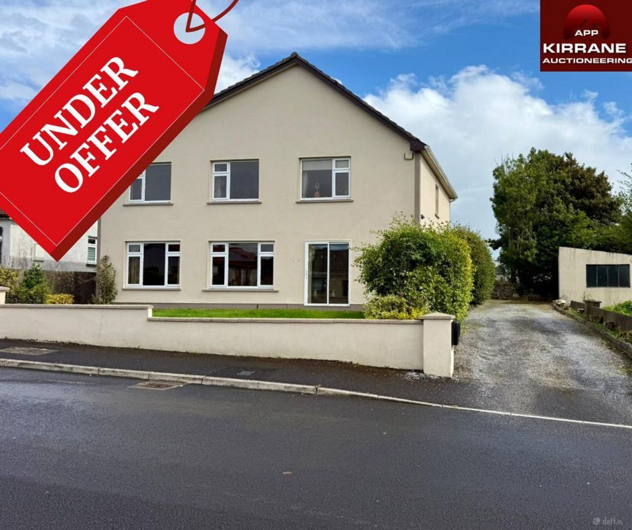 9b Knockroe, Castlerea, Castlerea, Co. Roscommon - Detached house