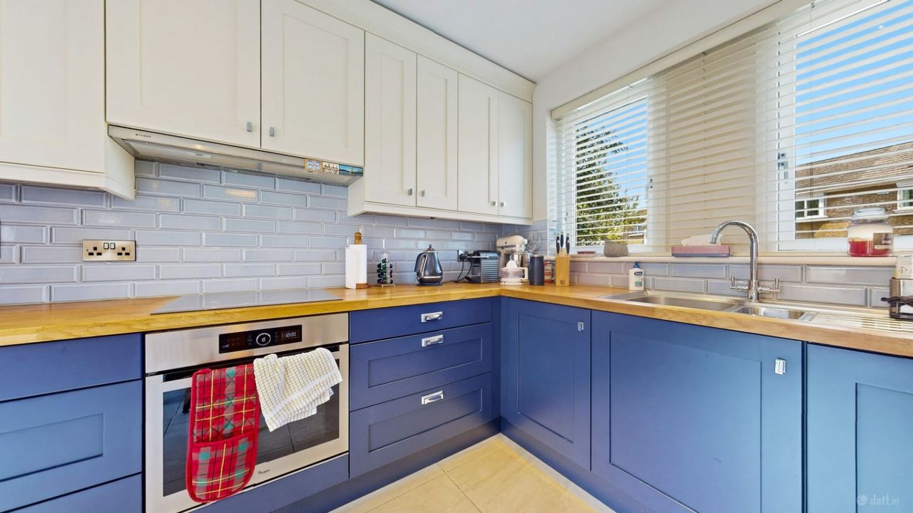 11 Fernleigh Grange, Carpenterstown, Dublin 15 - Duplex For Sale