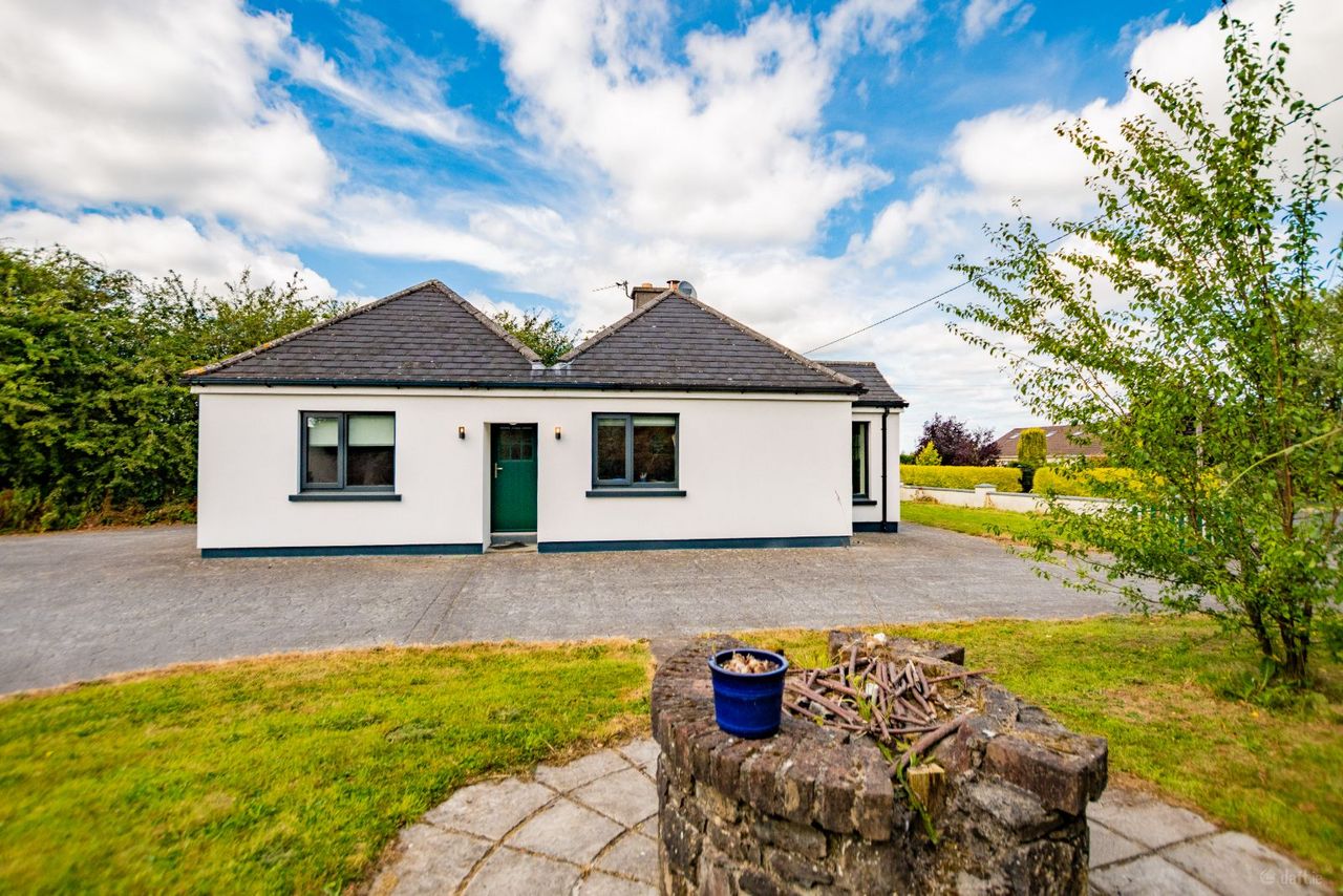 Water Street, Castlepollard, Coole, Co. Westmeath