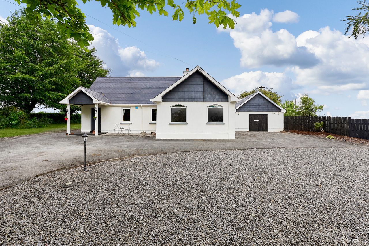 Meadow Cottage, Ticroghan, Clonard, Co. Meath