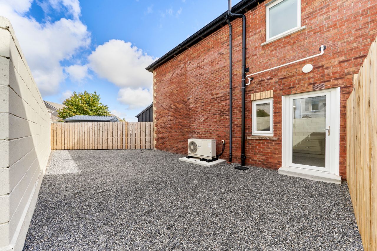 27 The Avenue, Rathdale, Enfield, Co. Meath